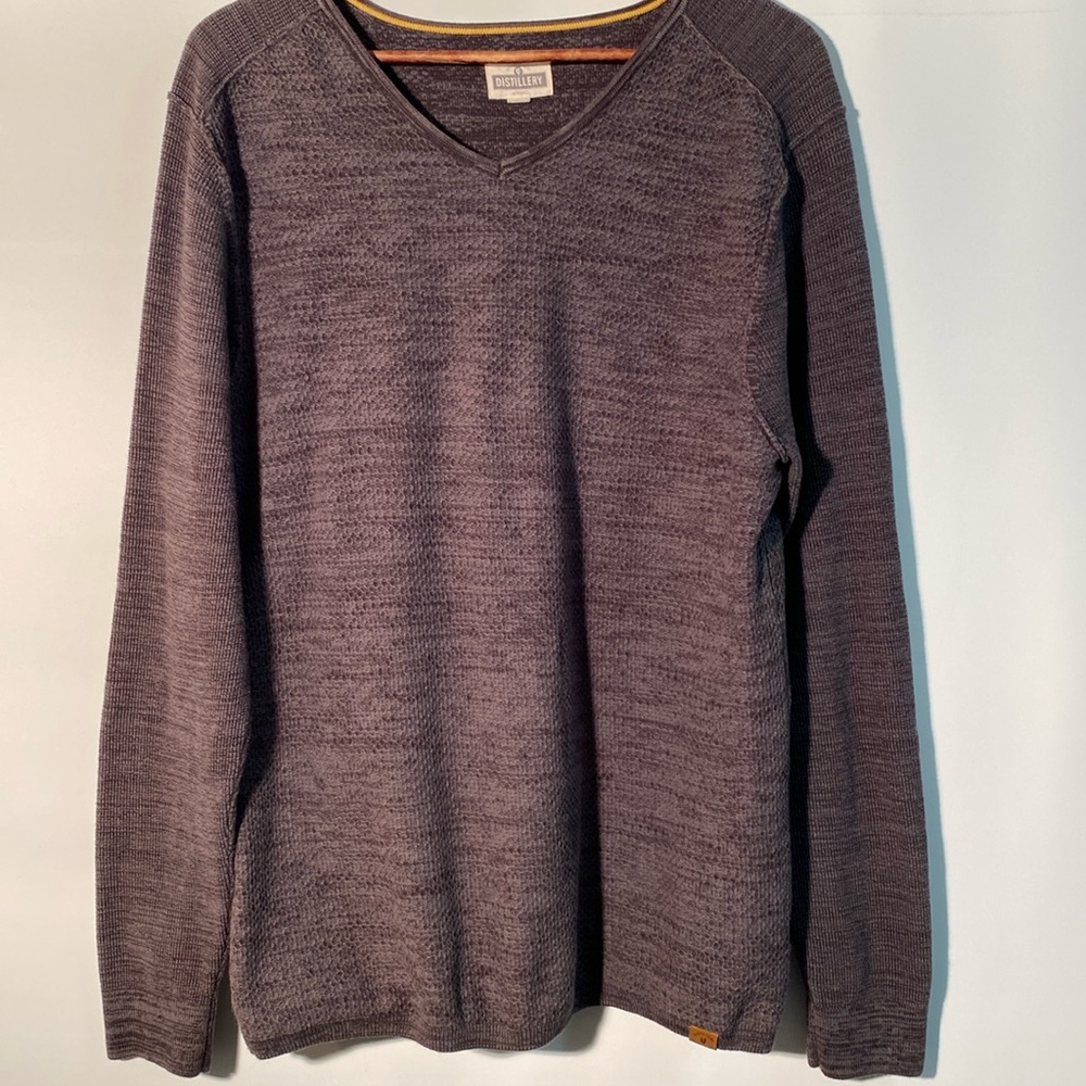Distillery - Long sleeve men’s shirt. Size L
